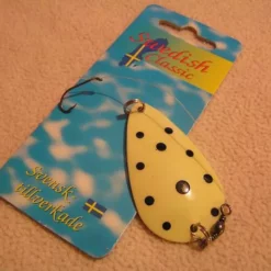 Swedish Classic Titicaca 58mm-rautupilkki,väri:Glow/Black