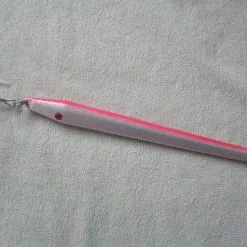 Gadusen Turska-pilkki 400g,väri:Puna-Valkoinen