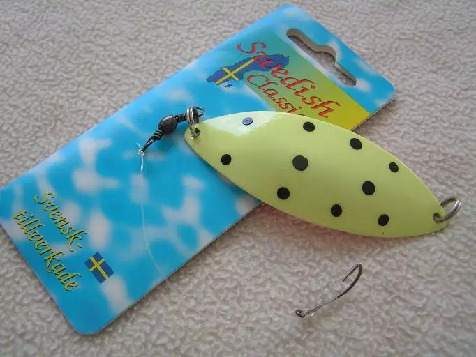 Swedish Classic Eldorado 80mm-rautupilkki,väri:Glow/Black 3 Swedish Classic Eldorado 80mm-rautupilkki,väri:Glow/Black