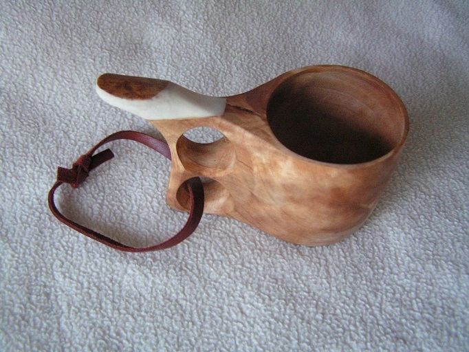 Pahkakuksa, Pieni 3 Pahkakuksa, Pieni